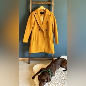 BCBG MaxAzria overcoat (S)